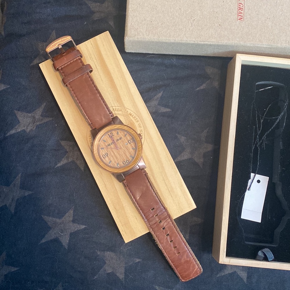 WHISKEY BARREL DIAL WATCH LEATHER BAND